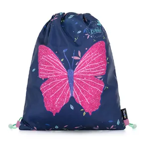 Torba sportowa w kształcie motyla